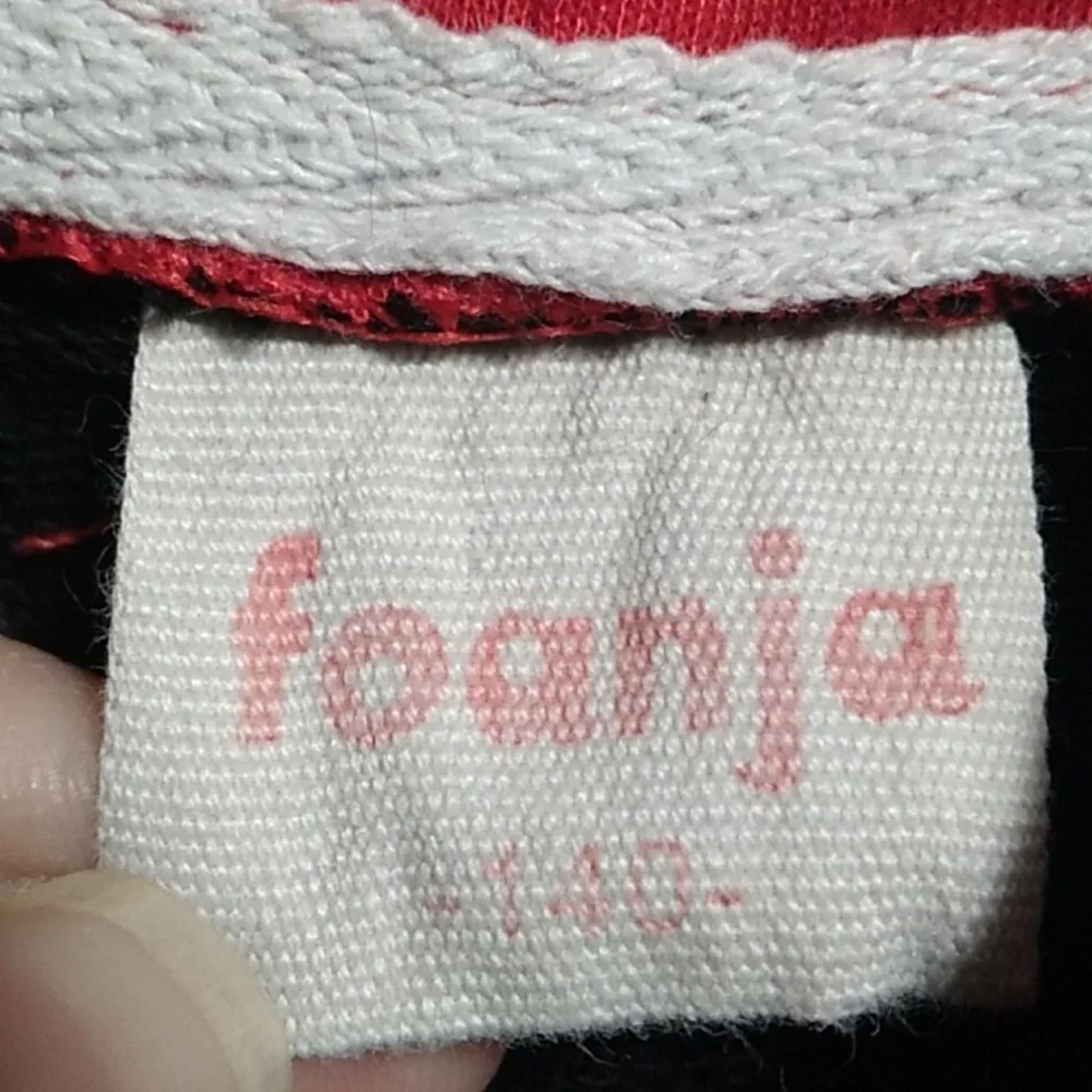 Foanja gently worn